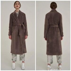 LOEIL SVETLANA FUR COAT in Espresso